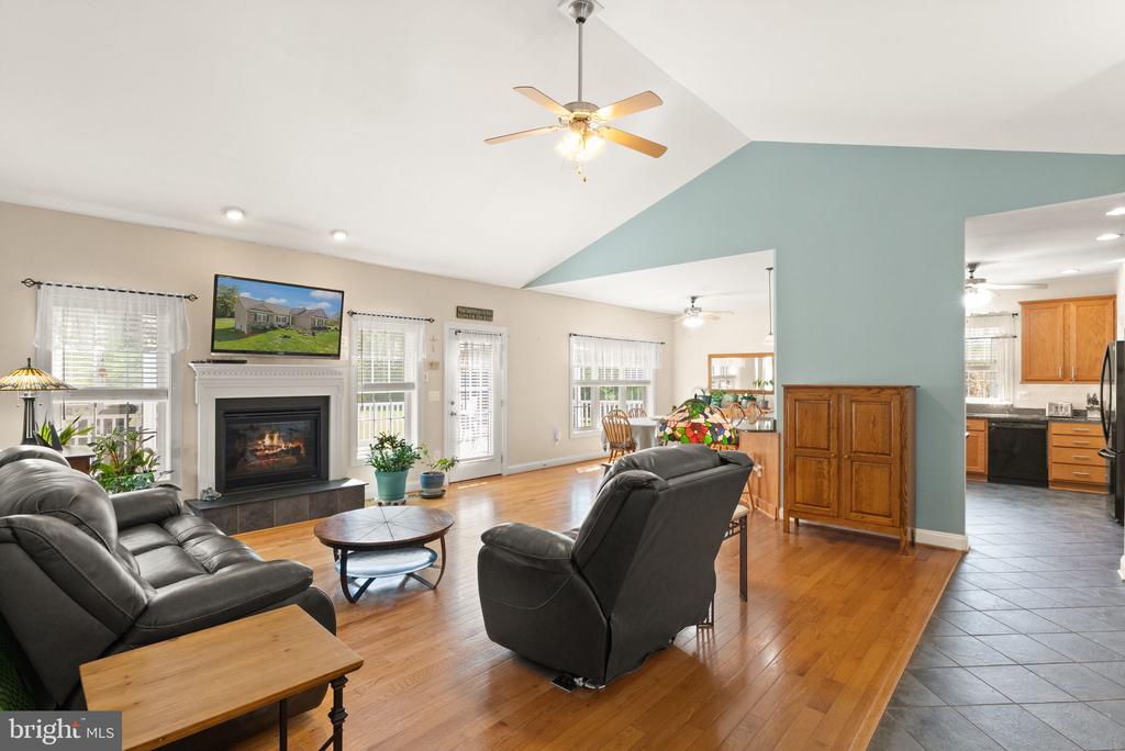 9387 BLACKBIRD LOOP, CULPEPER, Virginia 22701, 3 Bedrooms Bedrooms, ,2 BathroomsBathrooms,Residential,9387 BLACKBIRD LOOP,VACU2012896 MLS # VACU2012896