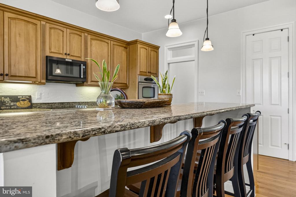 7312 OAK LN, MARSHALL, Virginia 20115, 4 Bedrooms Bedrooms, ,3 BathroomsBathrooms,Residential,7312 OAK LN,VAFQ2021666 MLS # VAFQ2021666 7312 OAK LN, MARSHALL, Virginia 20115, 4 Bedrooms Bedrooms, ,3 BathroomsBathrooms,Residential,7312 OAK LN,VAFQ2021666 MLS # VAFQ2021666