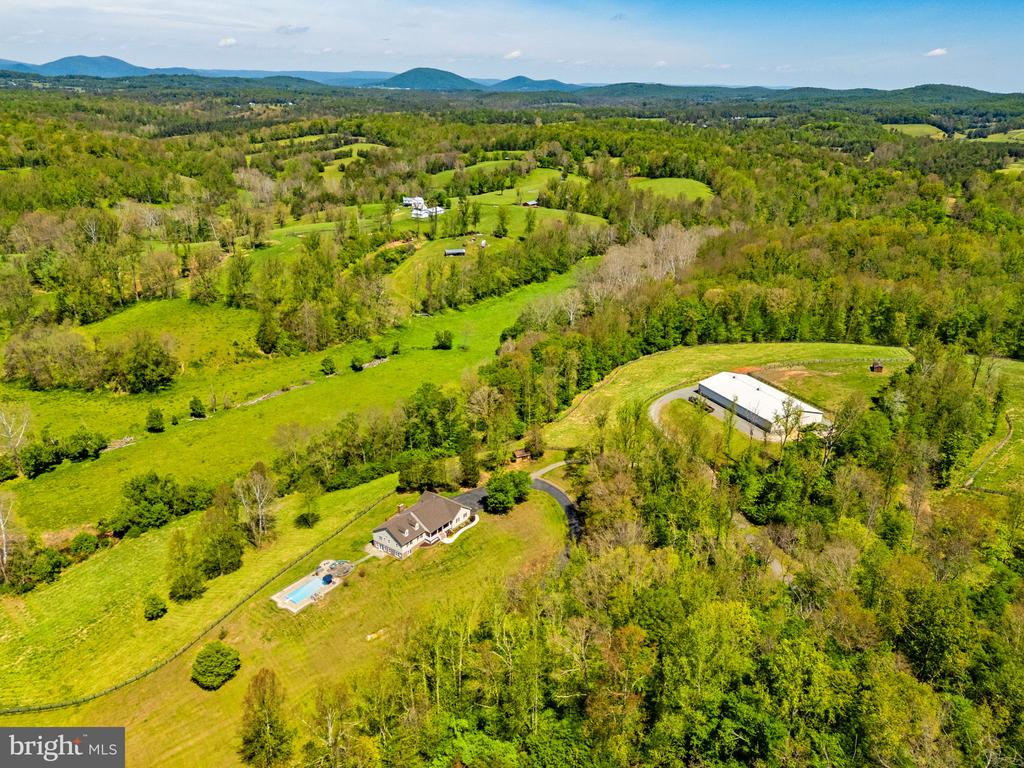 7312 OAK LN, MARSHALL, Virginia 20115, 4 Bedrooms Bedrooms, ,3 BathroomsBathrooms,Residential,7312 OAK LN,VAFQ2021666 MLS # VAFQ2021666 7312 OAK LN, MARSHALL, Virginia 20115, 4 Bedrooms Bedrooms, ,3 BathroomsBathrooms,Residential,7312 OAK LN,VAFQ2021666 MLS # VAFQ2021666