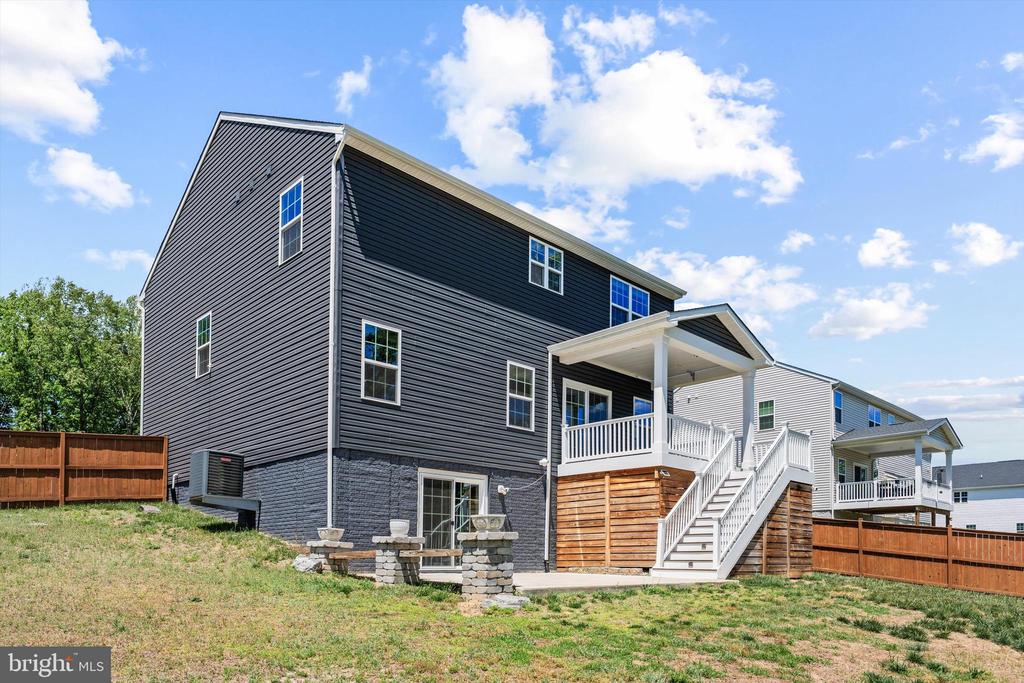 8525 SYLVANNAH DR, SPOTSYLVANIA, Virginia 22551, 5 Bedrooms Bedrooms, ,3 BathroomsBathrooms,Residential,8525 SYLVANNAH DR,VASP2041782 MLS # VASP2041782