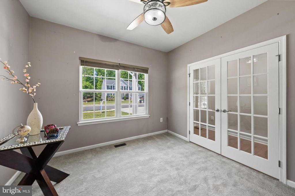 8525 SYLVANNAH DR, SPOTSYLVANIA, Virginia 22551, 5 Bedrooms Bedrooms, ,3 BathroomsBathrooms,Residential,8525 SYLVANNAH DR,VASP2041782 MLS # VASP2041782