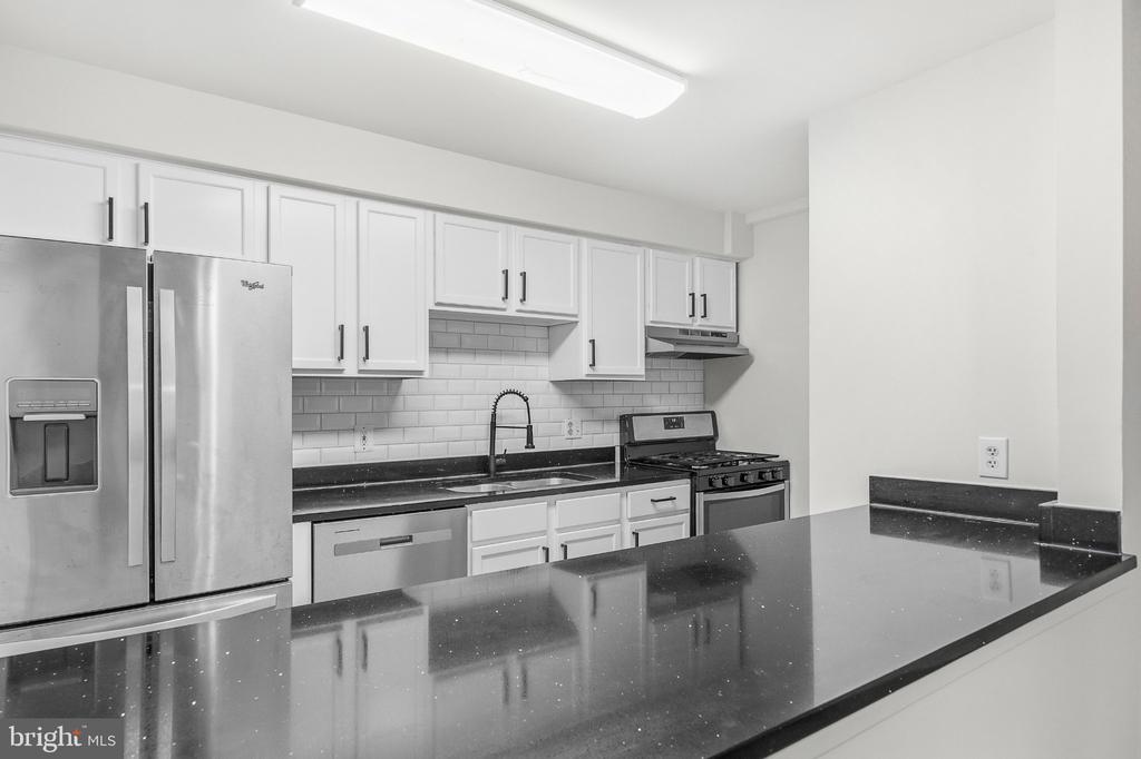 635 WATERLOO RD, WARRENTON, Virginia 20186, 3 Bedrooms Bedrooms, ,2 BathroomsBathrooms,Residential,635 WATERLOO RD,VAFQ2021998 MLS # VAFQ2021998