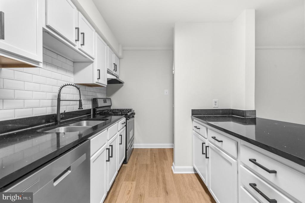 635 WATERLOO RD, WARRENTON, Virginia 20186, 3 Bedrooms Bedrooms, ,2 BathroomsBathrooms,Residential,635 WATERLOO RD,VAFQ2021998 MLS # VAFQ2021998