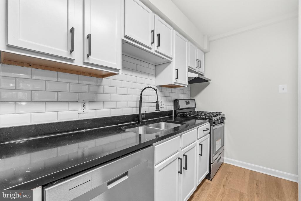 635 WATERLOO RD, WARRENTON, Virginia 20186, 3 Bedrooms Bedrooms, ,2 BathroomsBathrooms,Residential,635 WATERLOO RD,VAFQ2021998 MLS # VAFQ2021998