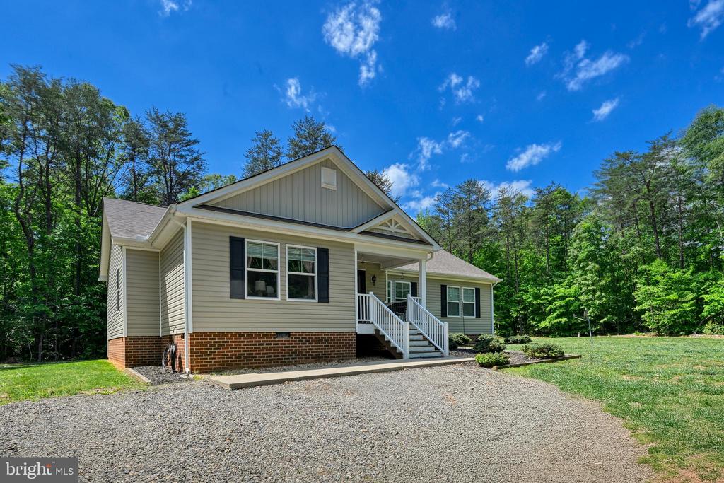 1176 SIGNBOARD RD, BUMPASS, Virginia 23024, 3 Bedrooms Bedrooms, ,2 BathroomsBathrooms,Residential,1176 SIGNBOARD RD,VALA2009856 MLS # VALA2009856
