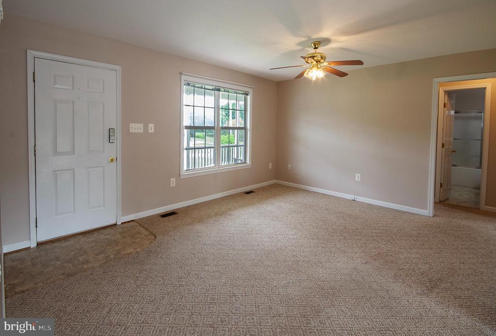 9379 STONEGATE LN, RHOADESVILLE, Virginia 22542, 3 Bedrooms Bedrooms, ,2 BathroomsBathrooms,Residential,9379 STONEGATE LN,VAOR2014134 MLS # VAOR2014134