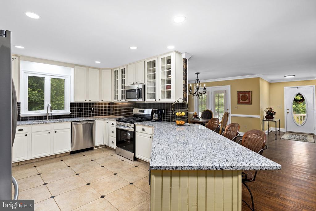5 APPALOOSA DR, SPOTSYLVANIA, Virginia 22551, 5 Bedrooms Bedrooms, ,4 BathroomsBathrooms,Residential,5 APPALOOSA DR,VASP2040090 MLS # VASP2040090