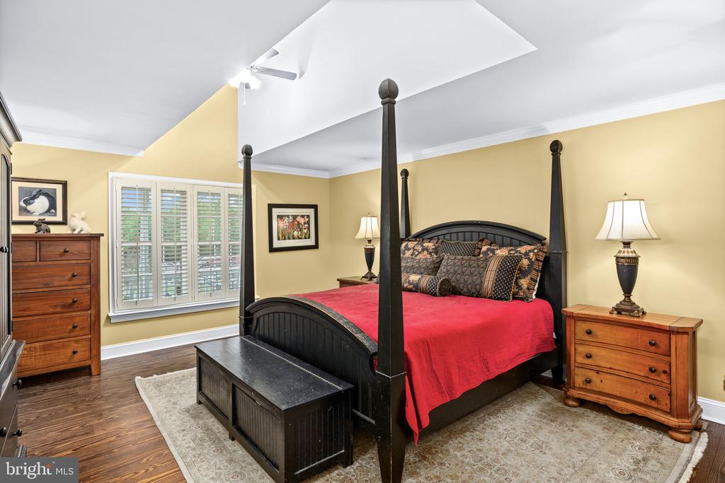 5 APPALOOSA DR, SPOTSYLVANIA, Virginia 22551, 5 Bedrooms Bedrooms, ,4 BathroomsBathrooms,Residential,5 APPALOOSA DR,VASP2040090 MLS # VASP2040090