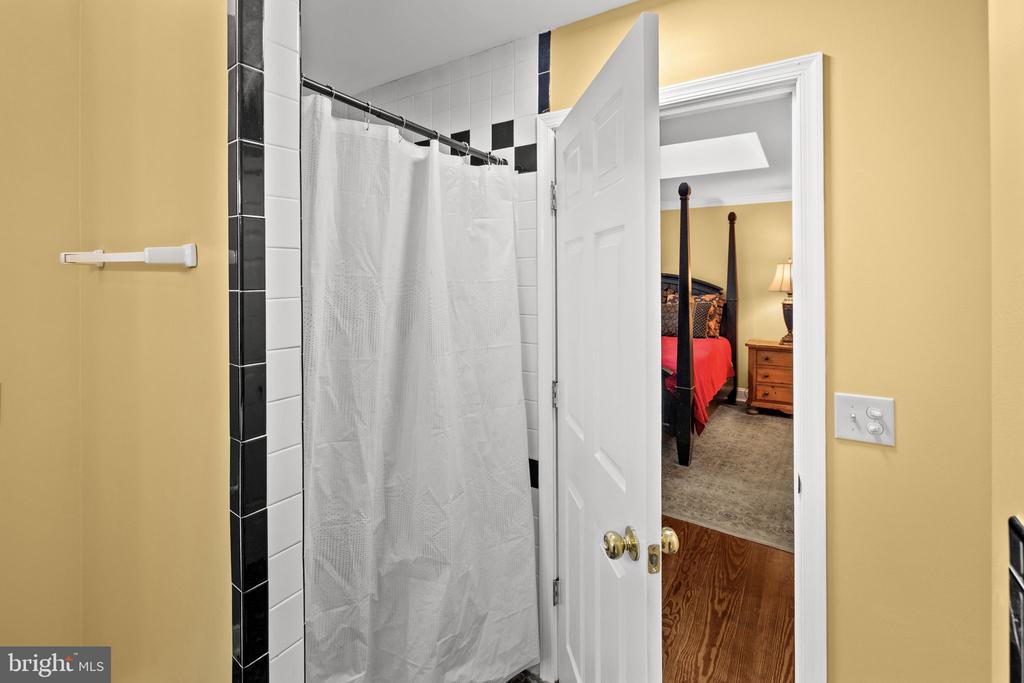 5 APPALOOSA DR, SPOTSYLVANIA, Virginia 22551, 4 Bedrooms Bedrooms, ,4 BathroomsBathrooms,Residential,5 APPALOOSA DR,VASP2040092 MLS # VASP2040092