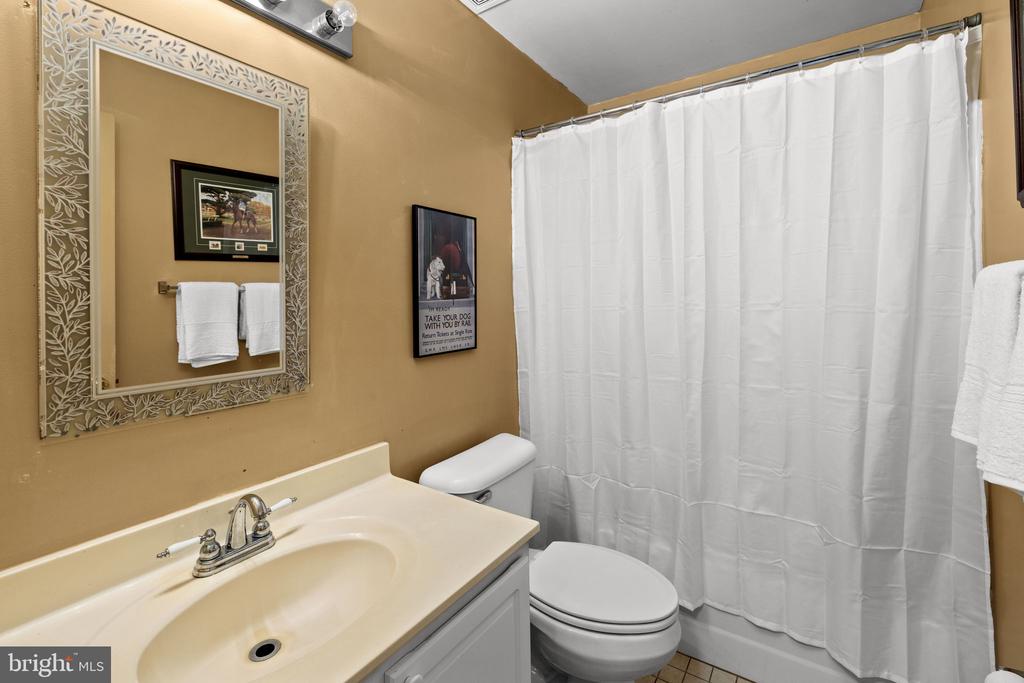 5 APPALOOSA DR, SPOTSYLVANIA, Virginia 22551, 4 Bedrooms Bedrooms, ,4 BathroomsBathrooms,Residential,5 APPALOOSA DR,VASP2040092 MLS # VASP2040092