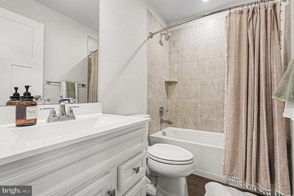 36066 COYOTE TRL, LOCUST GROVE, Virginia 22508, 3 Bedrooms Bedrooms, ,2 BathroomsBathrooms,Residential,36066 COYOTE TRL,VAOR2014166 MLS # VAOR2014166