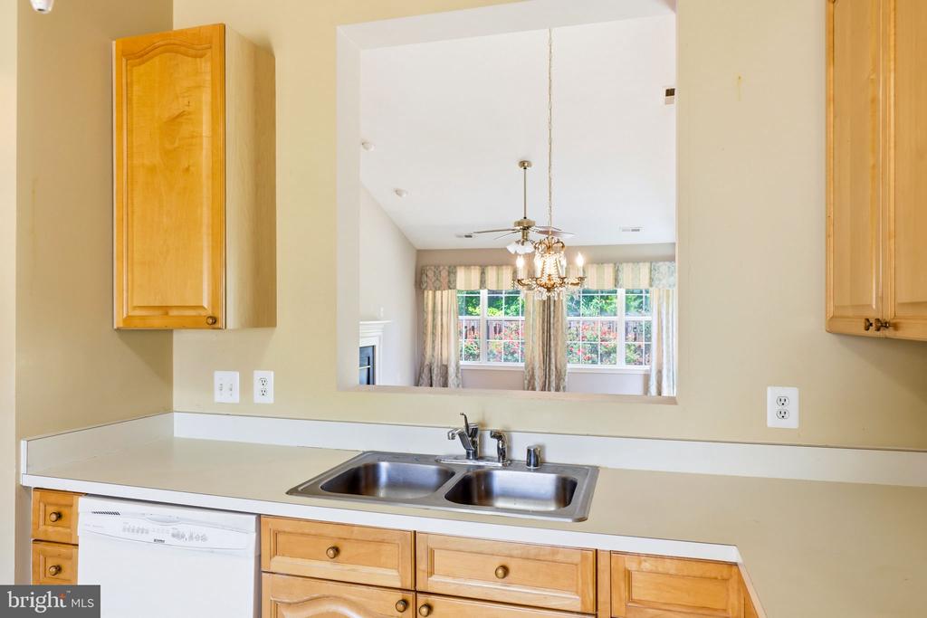 11403 SARASOTA CT, FREDERICKSBURG, Virginia 22407, 2 Bedrooms Bedrooms, ,2 BathroomsBathrooms,Residential,SUMMERLAKE,11403 SARASOTA CT,VASP2040696 MLS # VASP2040696
