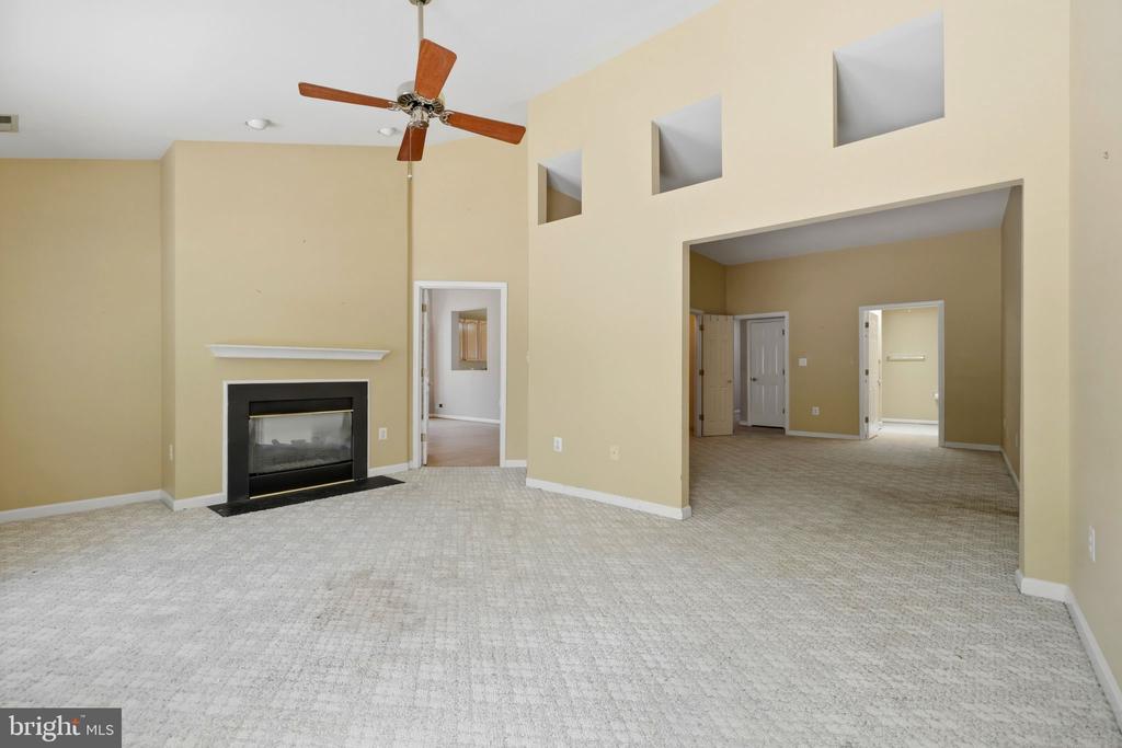 11403 SARASOTA CT, FREDERICKSBURG, Virginia 22407, 2 Bedrooms Bedrooms, ,2 BathroomsBathrooms,Residential,SUMMERLAKE,11403 SARASOTA CT,VASP2040696 MLS # VASP2040696