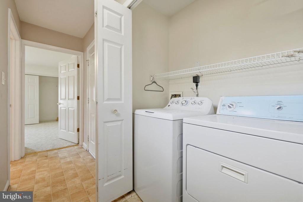 11403 SARASOTA CT, FREDERICKSBURG, Virginia 22407, 2 Bedrooms Bedrooms, ,2 BathroomsBathrooms,Residential,SUMMERLAKE,11403 SARASOTA CT,VASP2040696 MLS # VASP2040696