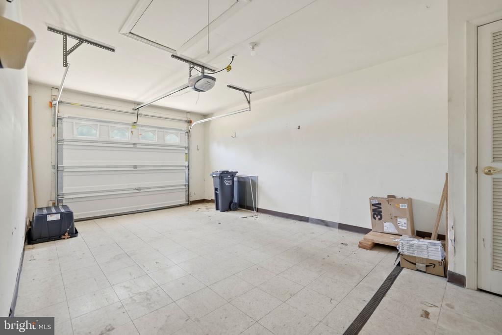 11403 SARASOTA CT, FREDERICKSBURG, Virginia 22407, 2 Bedrooms Bedrooms, ,2 BathroomsBathrooms,Residential,SUMMERLAKE,11403 SARASOTA CT,VASP2040696 MLS # VASP2040696