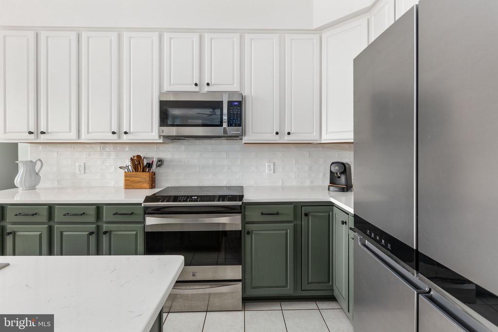 7901 COMMODORE CT, SPOTSYLVANIA, Virginia 22551, 5 Bedrooms Bedrooms, ,3 BathroomsBathrooms,Residential,7901 COMMODORE CT,VASP2041884 MLS # VASP2041884