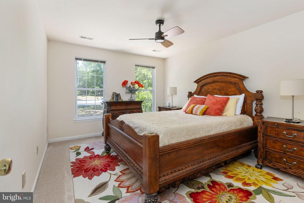 7901 COMMODORE CT, SPOTSYLVANIA, Virginia 22551, 5 Bedrooms Bedrooms, ,3 BathroomsBathrooms,Residential,7901 COMMODORE CT,VASP2041884 MLS # VASP2041884