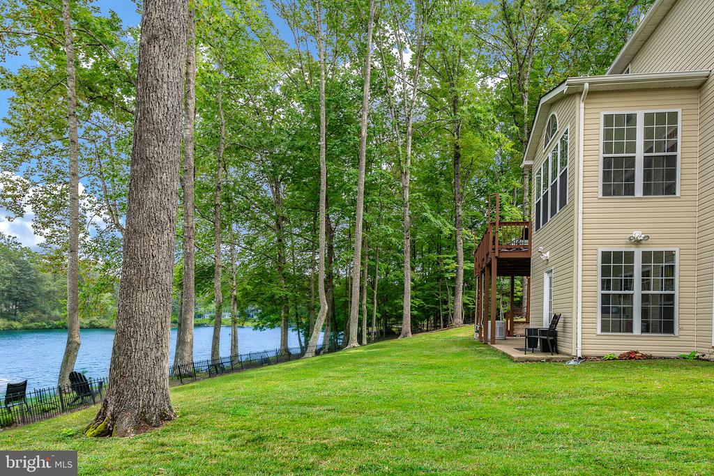 7901 COMMODORE CT, SPOTSYLVANIA, Virginia 22551, 5 Bedrooms Bedrooms, ,3 BathroomsBathrooms,Residential,7901 COMMODORE CT,VASP2041884 MLS # VASP2041884