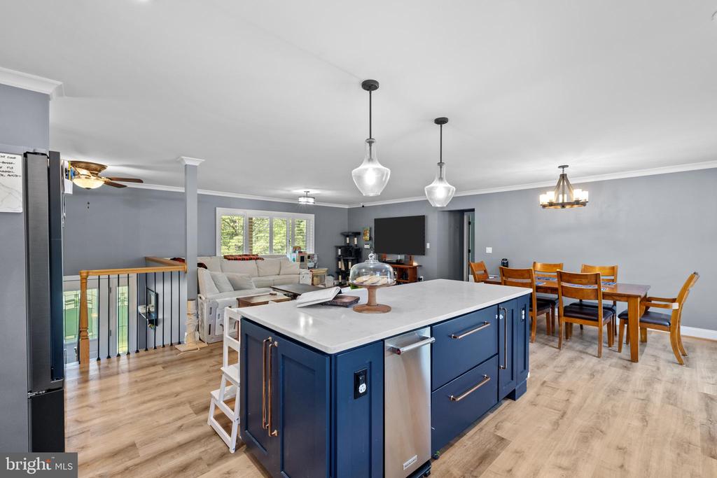 4300 RINGWOOD RD, NOKESVILLE, Virginia 20181, 5 Bedrooms Bedrooms, ,3 BathroomsBathrooms,Residential,4300 RINGWOOD RD,VAFQ2022050 MLS # VAFQ2022050