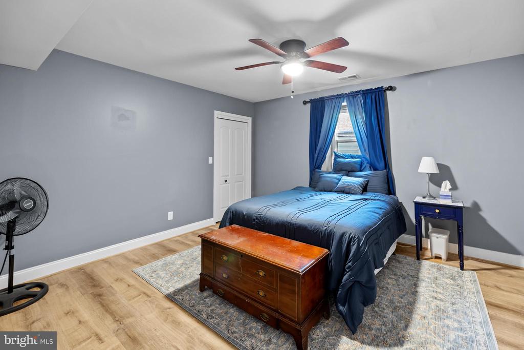 4300 RINGWOOD RD, NOKESVILLE, Virginia 20181, 5 Bedrooms Bedrooms, ,3 BathroomsBathrooms,Residential,4300 RINGWOOD RD,VAFQ2022050 MLS # VAFQ2022050