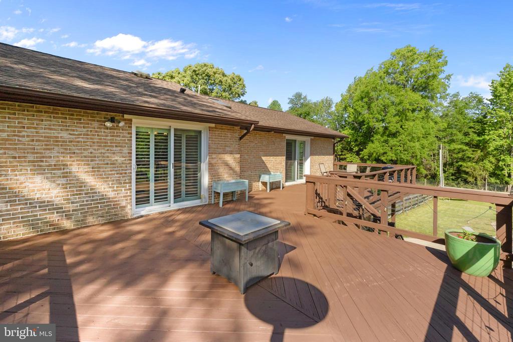 4300 RINGWOOD RD, NOKESVILLE, Virginia 20181, 5 Bedrooms Bedrooms, ,3 BathroomsBathrooms,Residential,4300 RINGWOOD RD,VAFQ2022050 MLS # VAFQ2022050