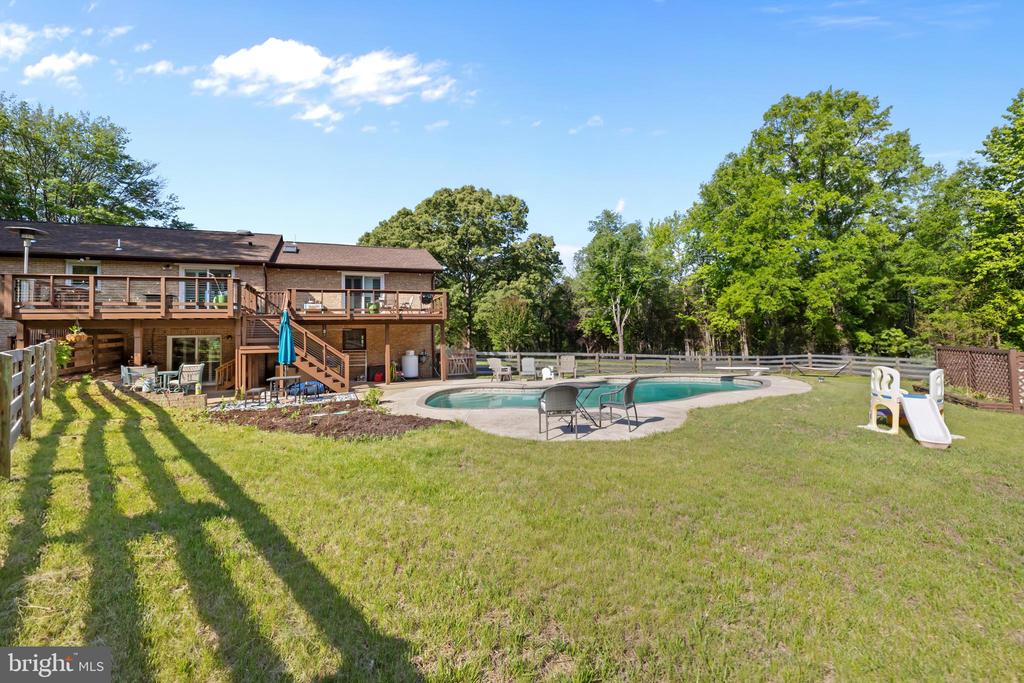 4300 RINGWOOD RD, NOKESVILLE, Virginia 20181, 5 Bedrooms Bedrooms, ,3 BathroomsBathrooms,Residential,4300 RINGWOOD RD,VAFQ2022050 MLS # VAFQ2022050