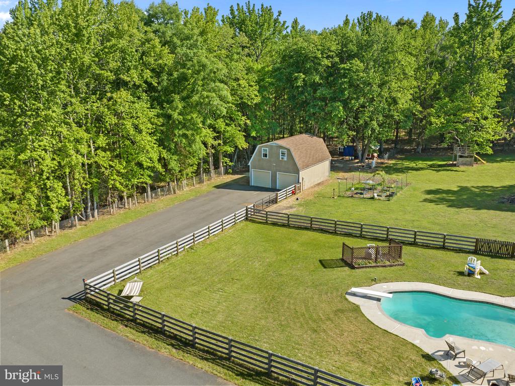 4300 RINGWOOD RD, NOKESVILLE, Virginia 20181, 5 Bedrooms Bedrooms, ,3 BathroomsBathrooms,Residential,4300 RINGWOOD RD,VAFQ2022050 MLS # VAFQ2022050