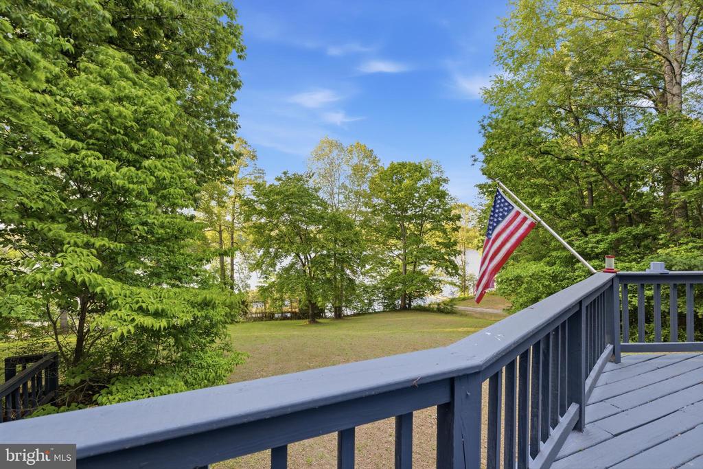 303 PINE DR, LOUISA, Virginia 23093, 4 Bedrooms Bedrooms, ,3 BathroomsBathrooms,Residential,303 PINE DR,VALA2009874 MLS # VALA2009874