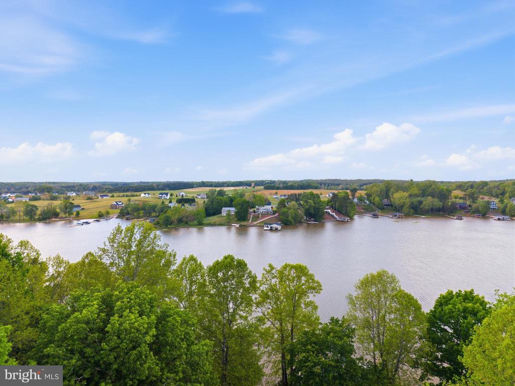 303 PINE DR, LOUISA, Virginia 23093, 4 Bedrooms Bedrooms, ,3 BathroomsBathrooms,Residential,303 PINE DR,VALA2009874 MLS # VALA2009874