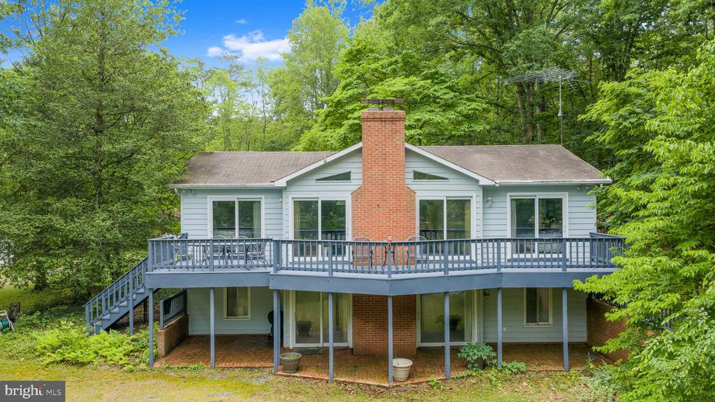 303 PINE DR, LOUISA, Virginia 23093, 4 Bedrooms Bedrooms, ,3 BathroomsBathrooms,Residential,303 PINE DR,VALA2009874 MLS # VALA2009874 303 PINE DR, LOUISA, Virginia 23093, 4 Bedrooms Bedrooms, ,3 BathroomsBathrooms,Residential,303 PINE DR,VALA2009874 MLS # VALA2009874
