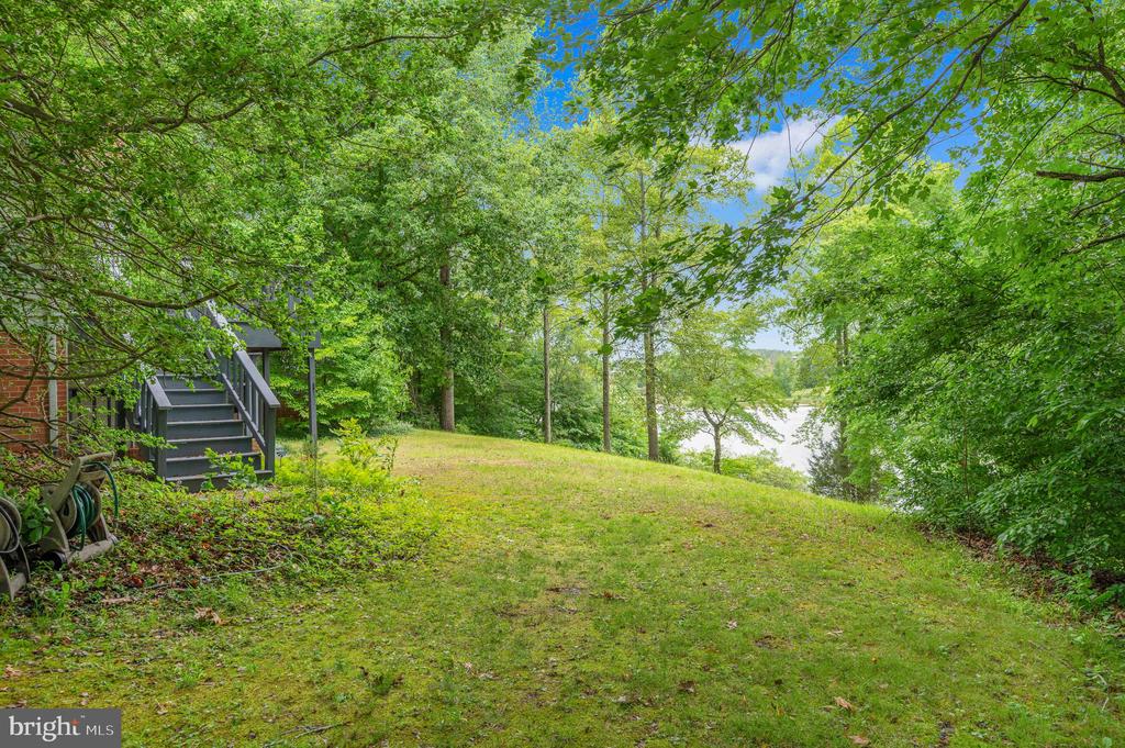 303 PINE DR, LOUISA, Virginia 23093, 4 Bedrooms Bedrooms, ,3 BathroomsBathrooms,Residential,303 PINE DR,VALA2009874 MLS # VALA2009874 303 PINE DR, LOUISA, Virginia 23093, 4 Bedrooms Bedrooms, ,3 BathroomsBathrooms,Residential,303 PINE DR,VALA2009874 MLS # VALA2009874