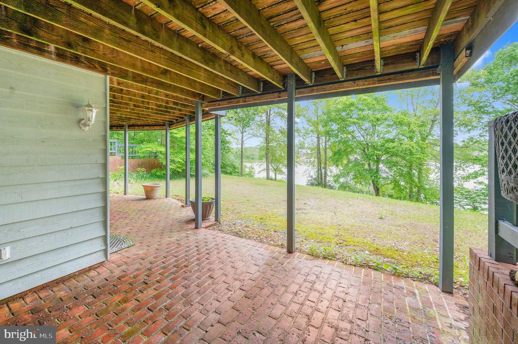 303 PINE DR, LOUISA, Virginia 23093, 4 Bedrooms Bedrooms, ,3 BathroomsBathrooms,Residential,303 PINE DR,VALA2009874 MLS # VALA2009874 303 PINE DR, LOUISA, Virginia 23093, 4 Bedrooms Bedrooms, ,3 BathroomsBathrooms,Residential,303 PINE DR,VALA2009874 MLS # VALA2009874