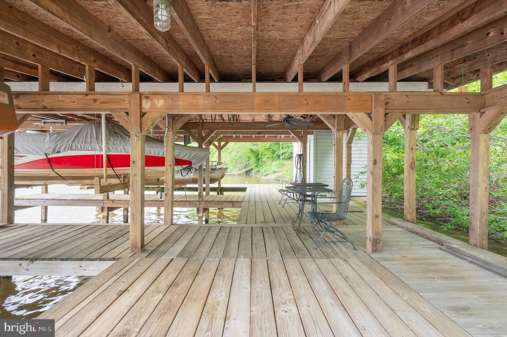 303 PINE DR, LOUISA, Virginia 23093, 4 Bedrooms Bedrooms, ,3 BathroomsBathrooms,Residential,303 PINE DR,VALA2009874 MLS # VALA2009874 303 PINE DR, LOUISA, Virginia 23093, 4 Bedrooms Bedrooms, ,3 BathroomsBathrooms,Residential,303 PINE DR,VALA2009874 MLS # VALA2009874