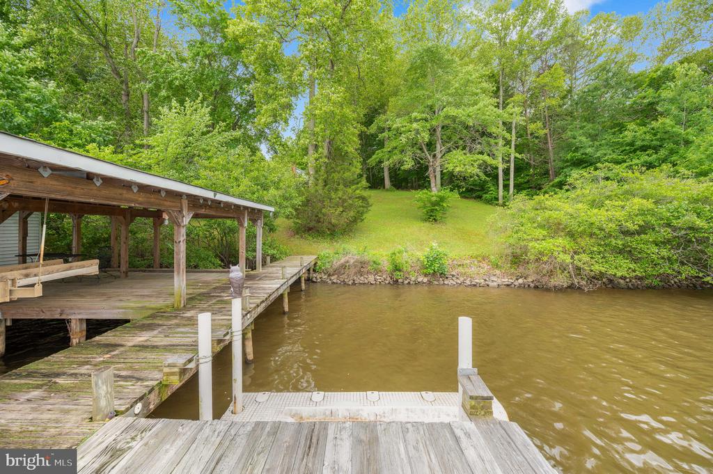 303 PINE DR, LOUISA, Virginia 23093, 4 Bedrooms Bedrooms, ,3 BathroomsBathrooms,Residential,303 PINE DR,VALA2009874 MLS # VALA2009874 303 PINE DR, LOUISA, Virginia 23093, 4 Bedrooms Bedrooms, ,3 BathroomsBathrooms,Residential,303 PINE DR,VALA2009874 MLS # VALA2009874