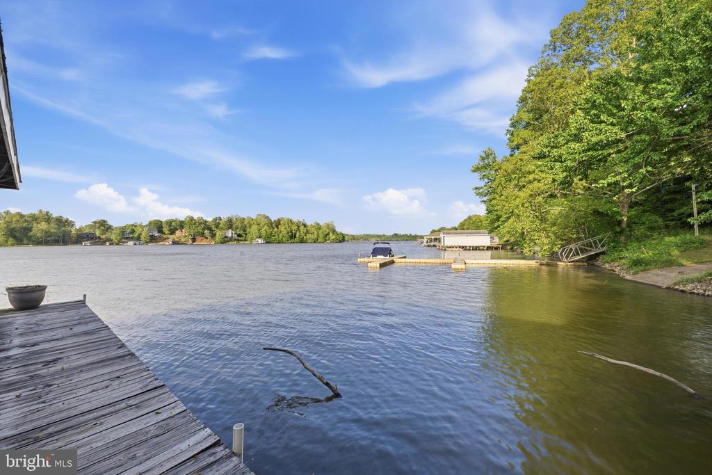 303 PINE DR, LOUISA, Virginia 23093, 4 Bedrooms Bedrooms, ,3 BathroomsBathrooms,Residential,303 PINE DR,VALA2009874 MLS # VALA2009874