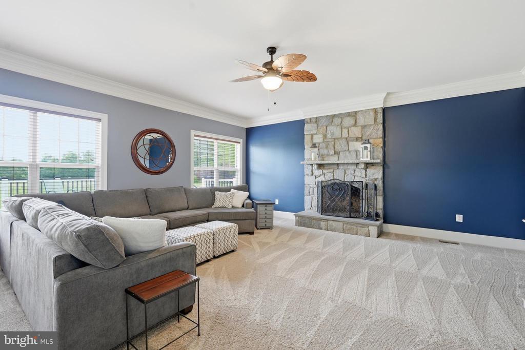 7424 EDINGTON, WARRENTON, Virginia 20187, 6 Bedrooms Bedrooms, ,4 BathroomsBathrooms,Residential,7424 EDINGTON,VAFQ2022034 MLS # VAFQ2022034