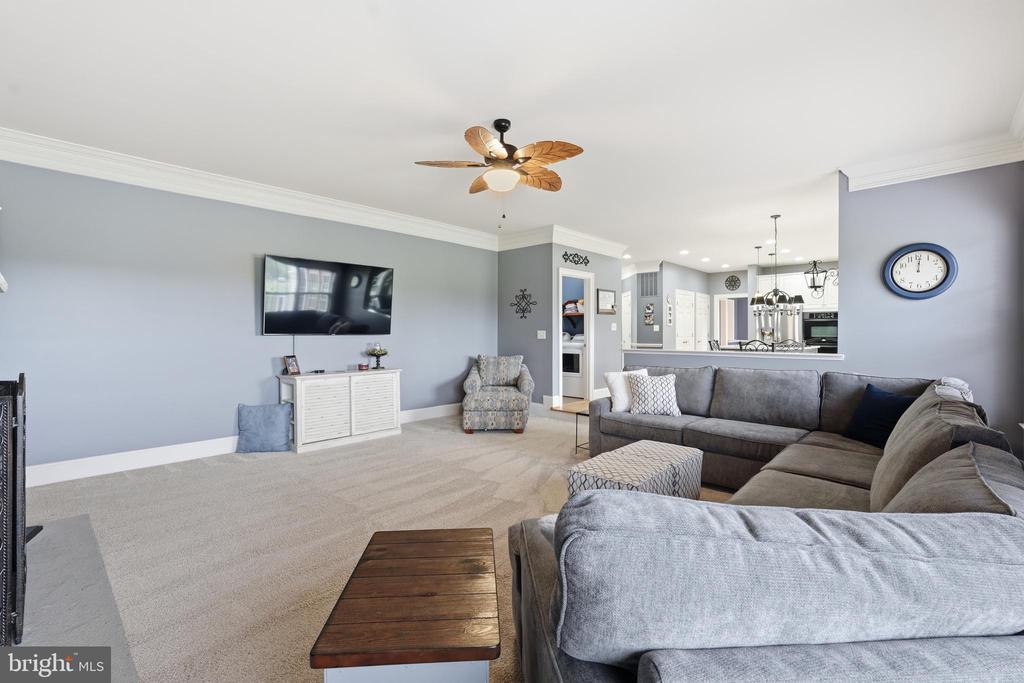 7424 EDINGTON, WARRENTON, Virginia 20187, 6 Bedrooms Bedrooms, ,4 BathroomsBathrooms,Residential,7424 EDINGTON,VAFQ2022034 MLS # VAFQ2022034