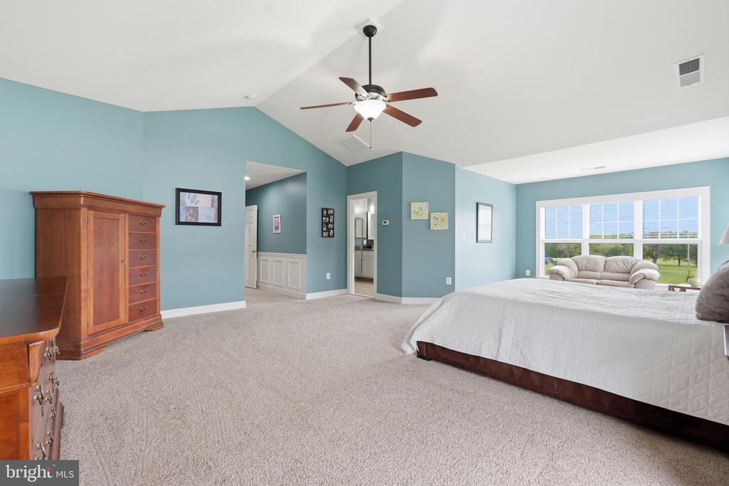 7424 EDINGTON, WARRENTON, Virginia 20187, 6 Bedrooms Bedrooms, ,4 BathroomsBathrooms,Residential,7424 EDINGTON,VAFQ2022034 MLS # VAFQ2022034