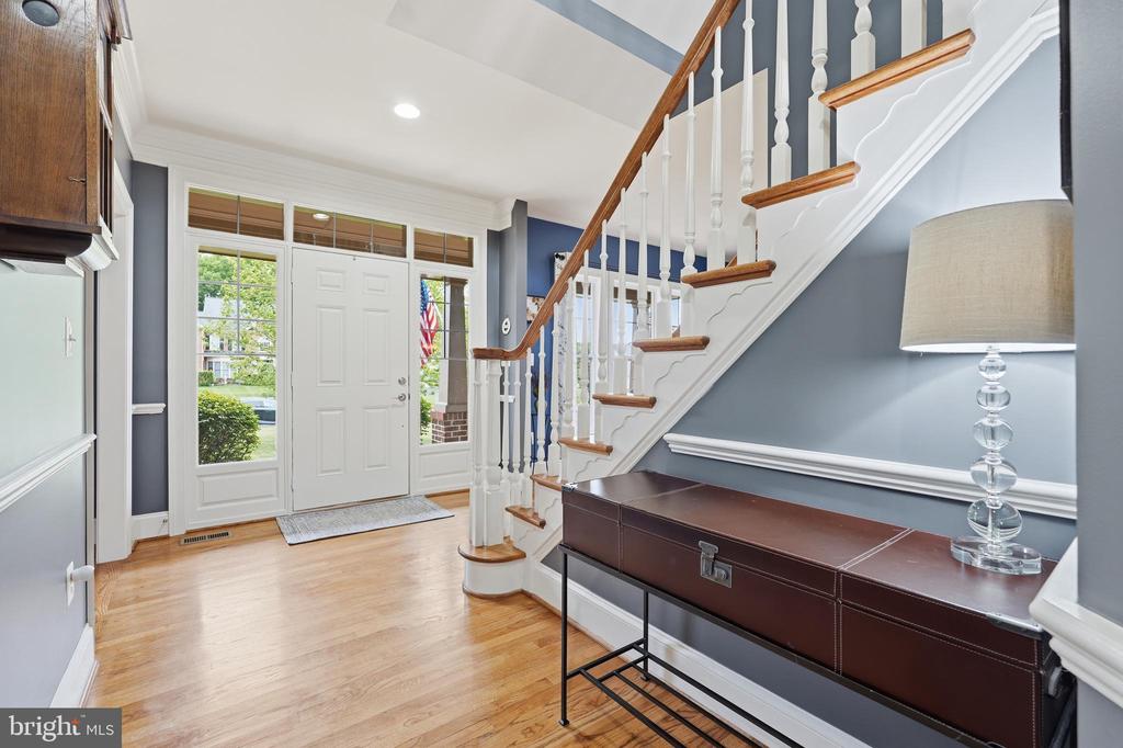 7424 EDINGTON, WARRENTON, Virginia 20187, 6 Bedrooms Bedrooms, ,4 BathroomsBathrooms,Residential,7424 EDINGTON,VAFQ2022034 MLS # VAFQ2022034