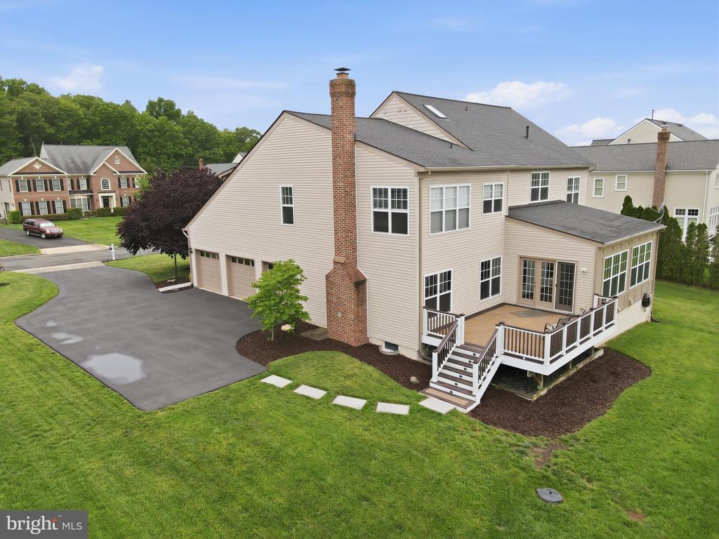 7424 EDINGTON, WARRENTON, Virginia 20187, 6 Bedrooms Bedrooms, ,4 BathroomsBathrooms,Residential,7424 EDINGTON,VAFQ2022034 MLS # VAFQ2022034
