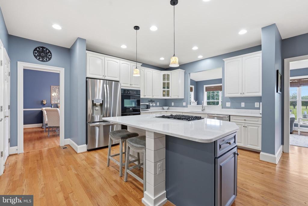 7424 EDINGTON, WARRENTON, Virginia 20187, 6 Bedrooms Bedrooms, ,4 BathroomsBathrooms,Residential,7424 EDINGTON,VAFQ2022034 MLS # VAFQ2022034