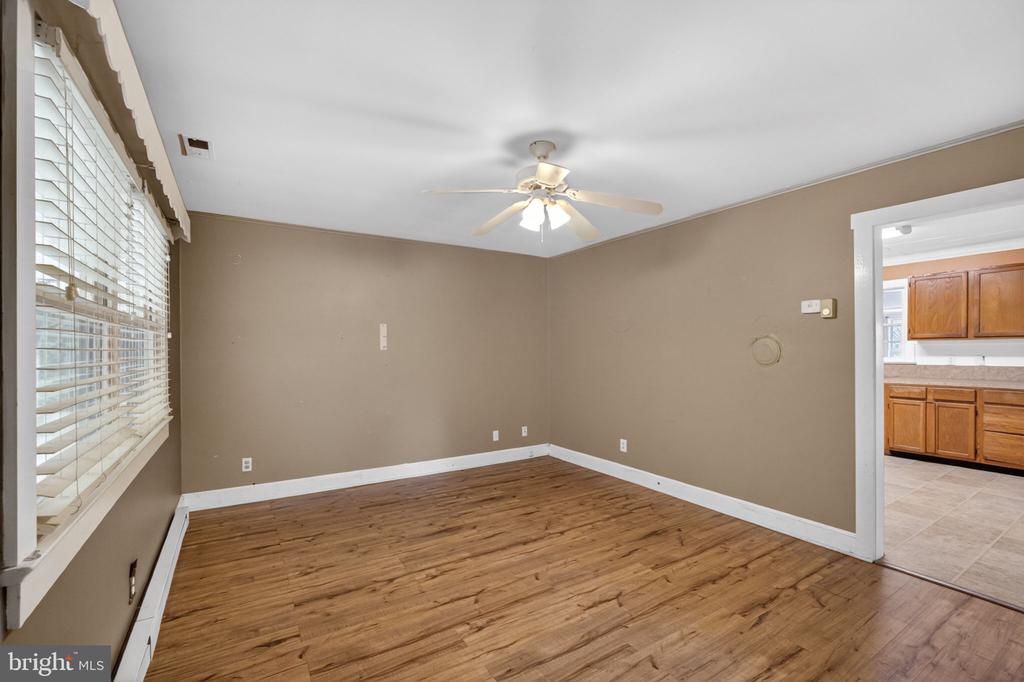 6800 PARTLOW RD, SPOTSYLVANIA, Virginia 22551, 3 Bedrooms Bedrooms, ,1 BathroomBathrooms,Residential,6800 PARTLOW RD,VASP2041680 MLS # VASP2041680