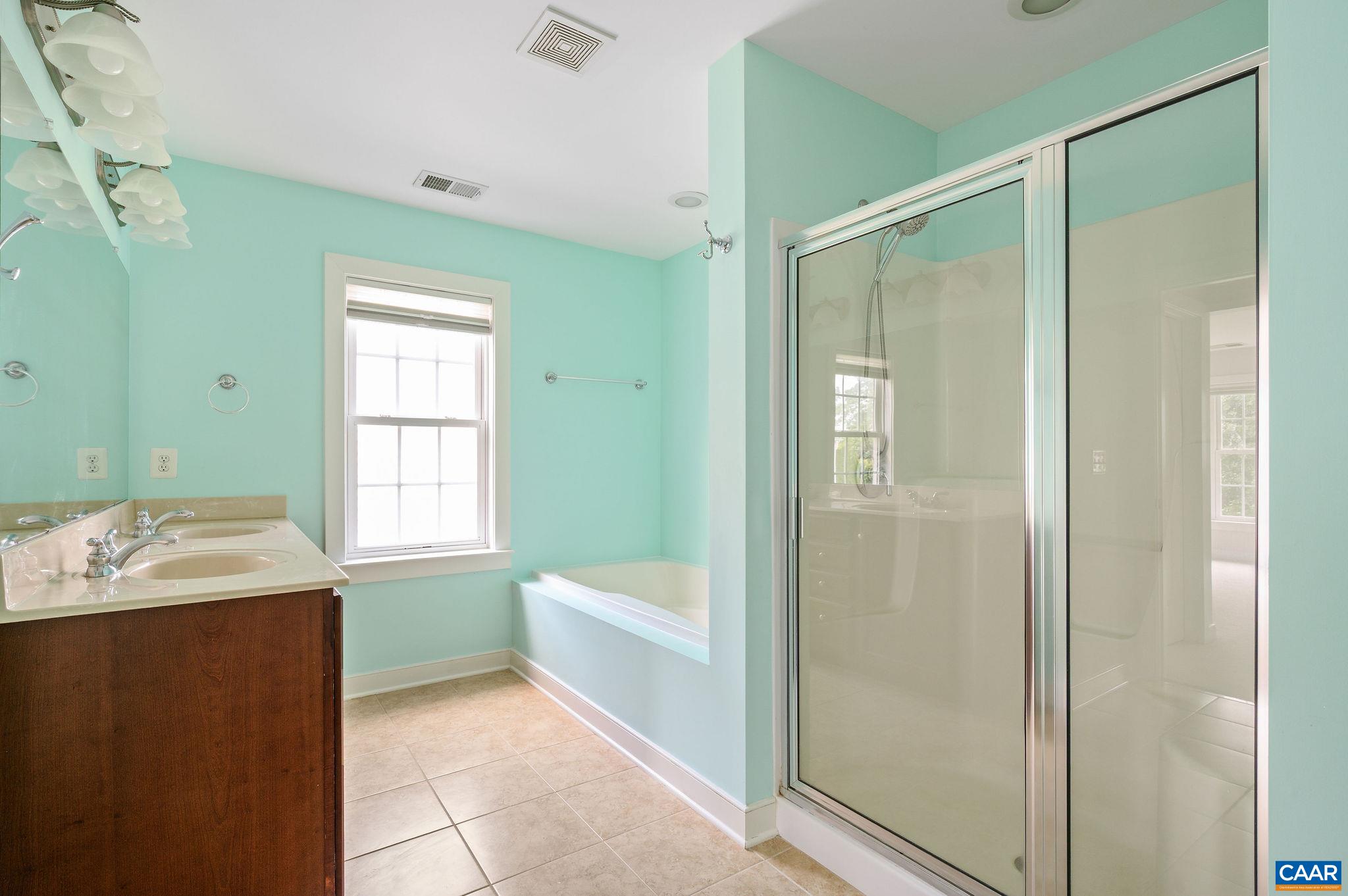 188 BROOKWOOD DR, CHARLOTTESVILLE, Virginia 22902, 5 Bedrooms Bedrooms, ,4 BathroomsBathrooms,Residential,188 BROOKWOOD DR,676630 MLS # 676630