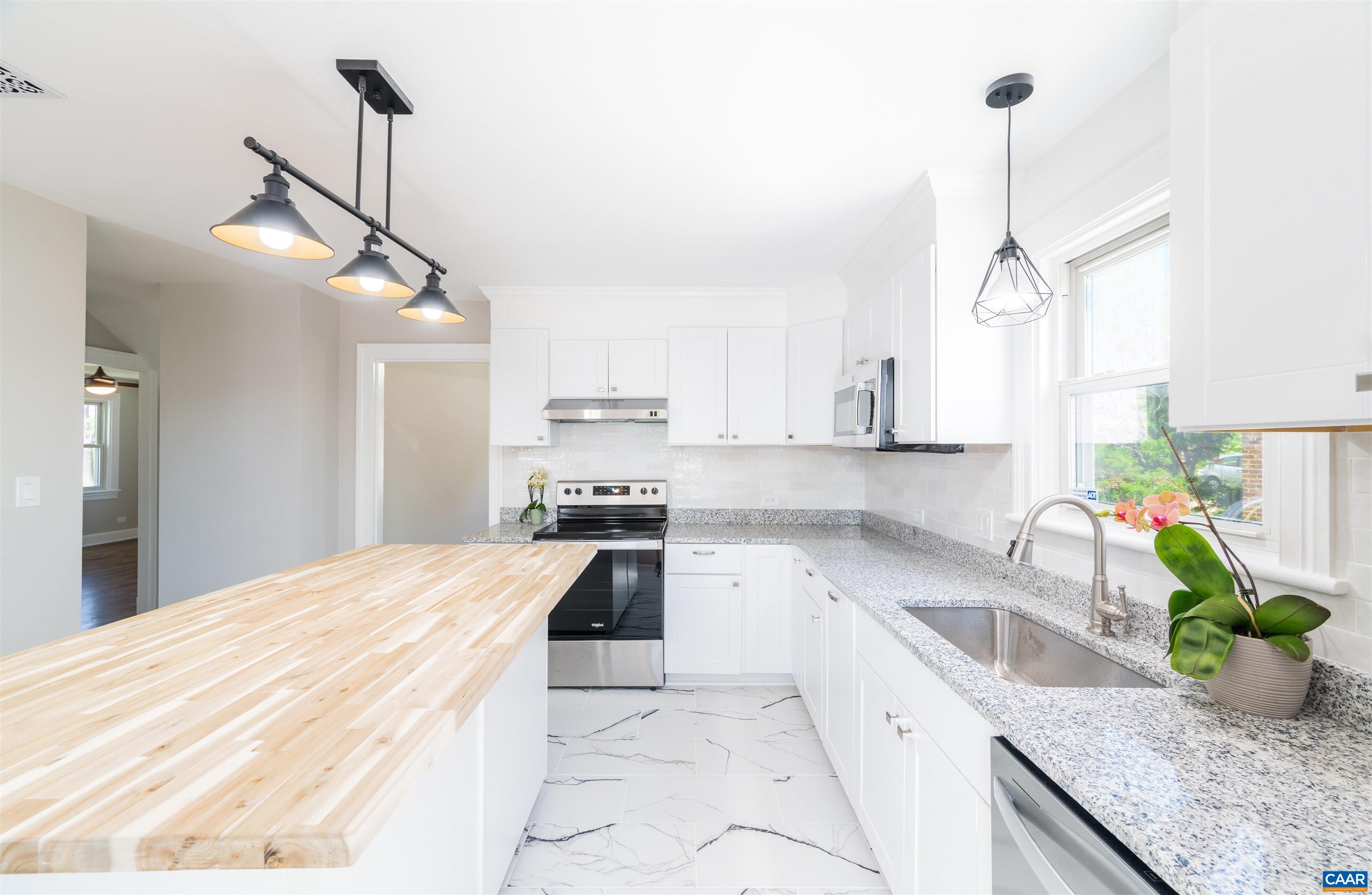 1036 LOCUST AVE, CHARLOTTESVILLE, Virginia 22901, 4 Bedrooms Bedrooms, ,3 BathroomsBathrooms,Residential,1036 LOCUST AVE,676855 MLS # 676855