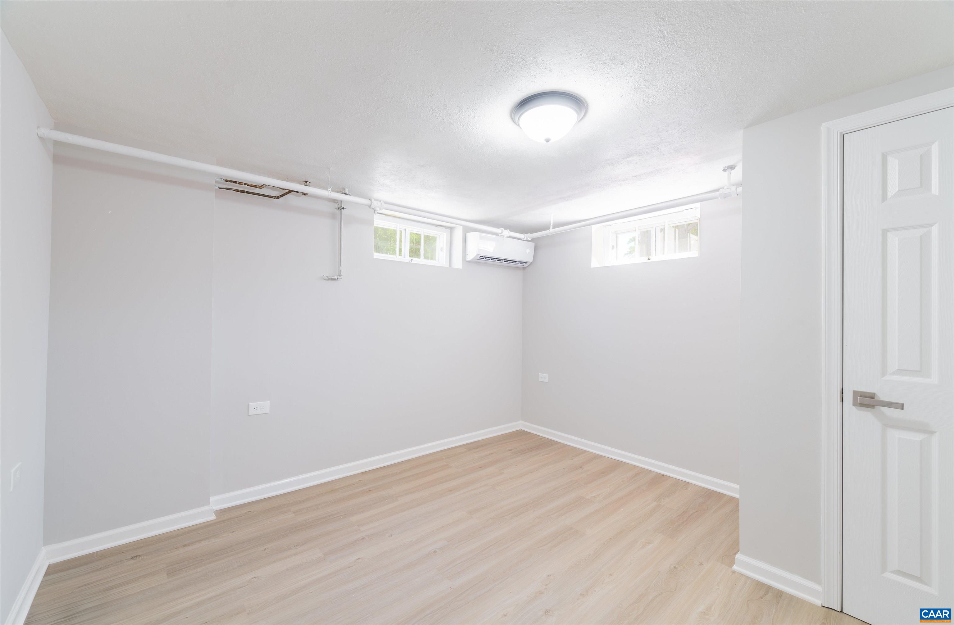 1036 LOCUST AVE, CHARLOTTESVILLE, Virginia 22901, 4 Bedrooms Bedrooms, ,3 BathroomsBathrooms,Residential,1036 LOCUST AVE,676855 MLS # 676855