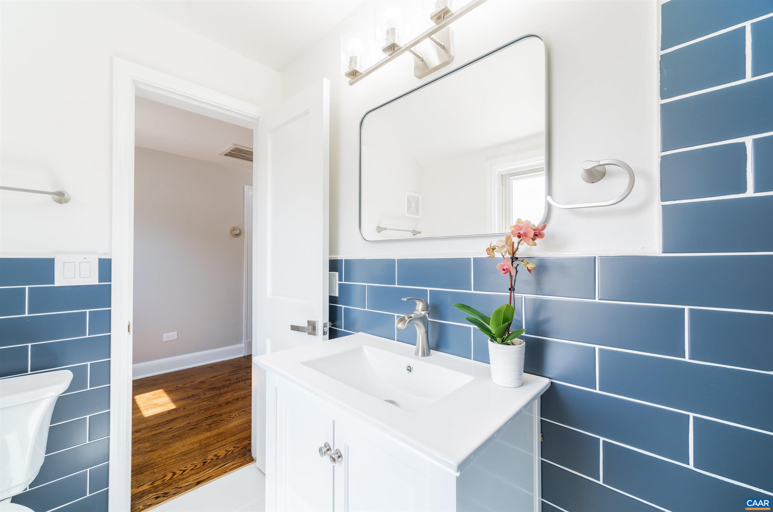 1036 LOCUST AVE, CHARLOTTESVILLE, Virginia 22901, 4 Bedrooms Bedrooms, ,3 BathroomsBathrooms,Residential,1036 LOCUST AVE,676855 MLS # 676855