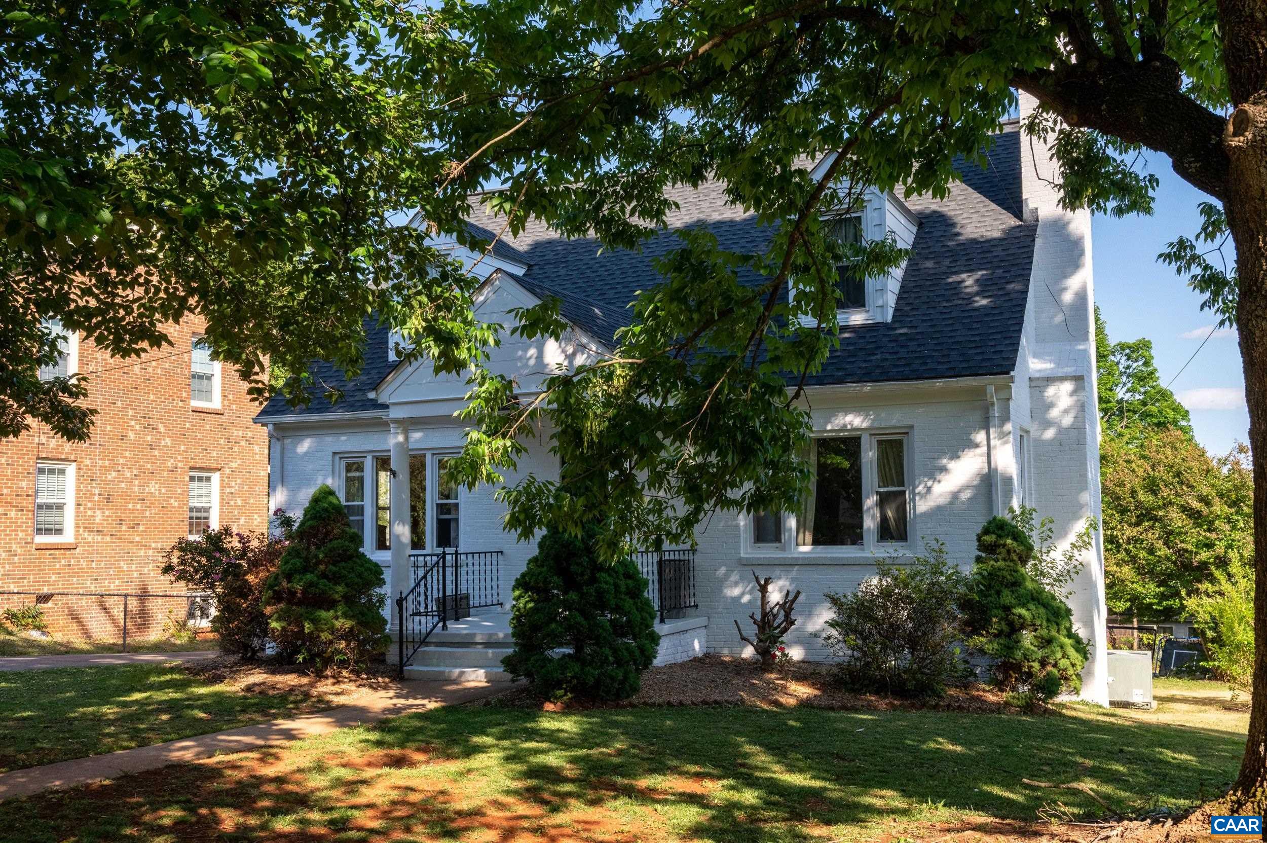 1036 LOCUST AVE, CHARLOTTESVILLE, Virginia 22901, 4 Bedrooms Bedrooms, ,3 BathroomsBathrooms,Residential,1036 LOCUST AVE,676855 MLS # 676855