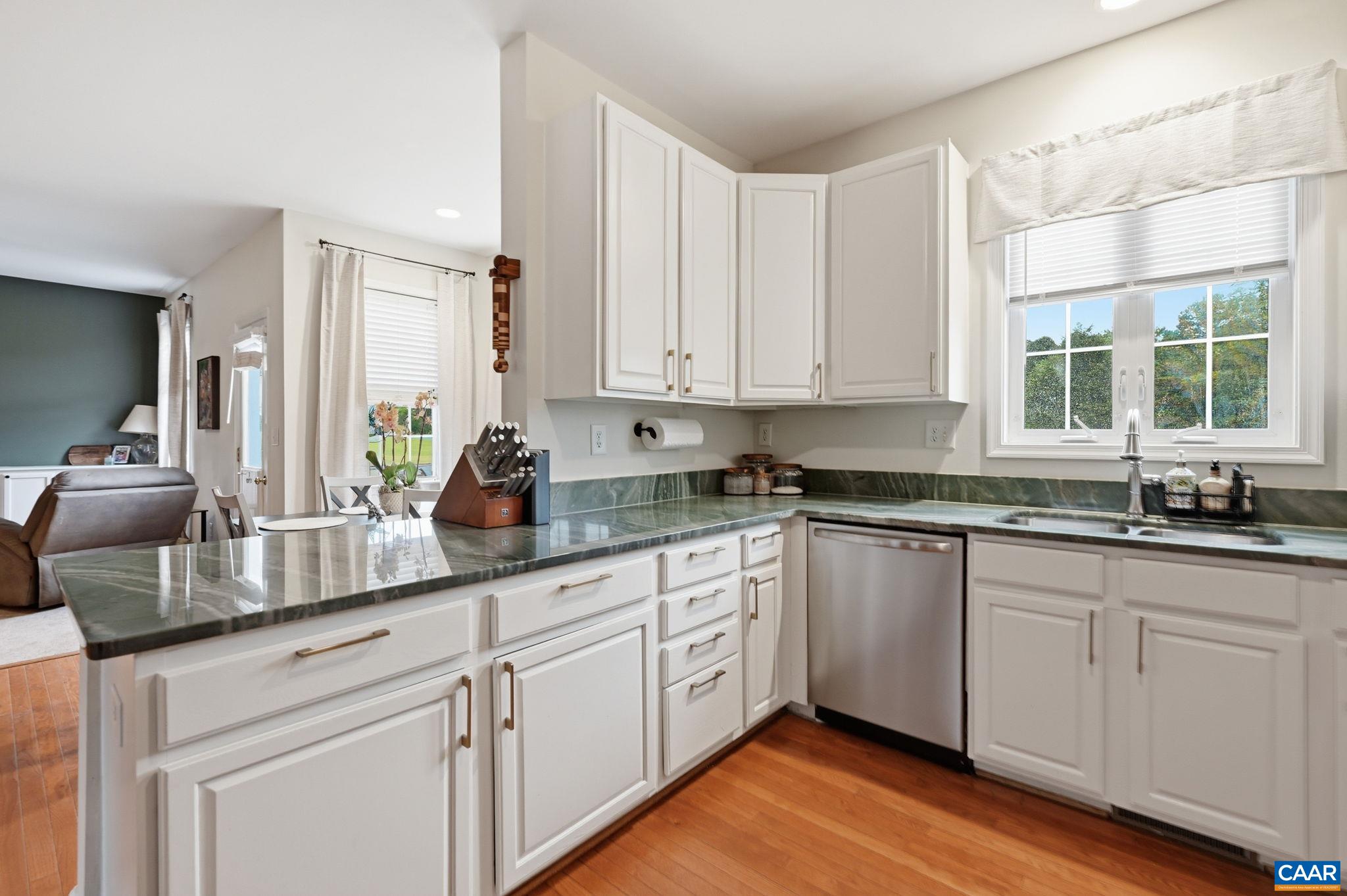 172 GLEBE LN, SCOTTSVILLE, Virginia 24590, 4 Bedrooms Bedrooms, ,2 BathroomsBathrooms,Residential,172 GLEBE LN,676875 MLS # 676875