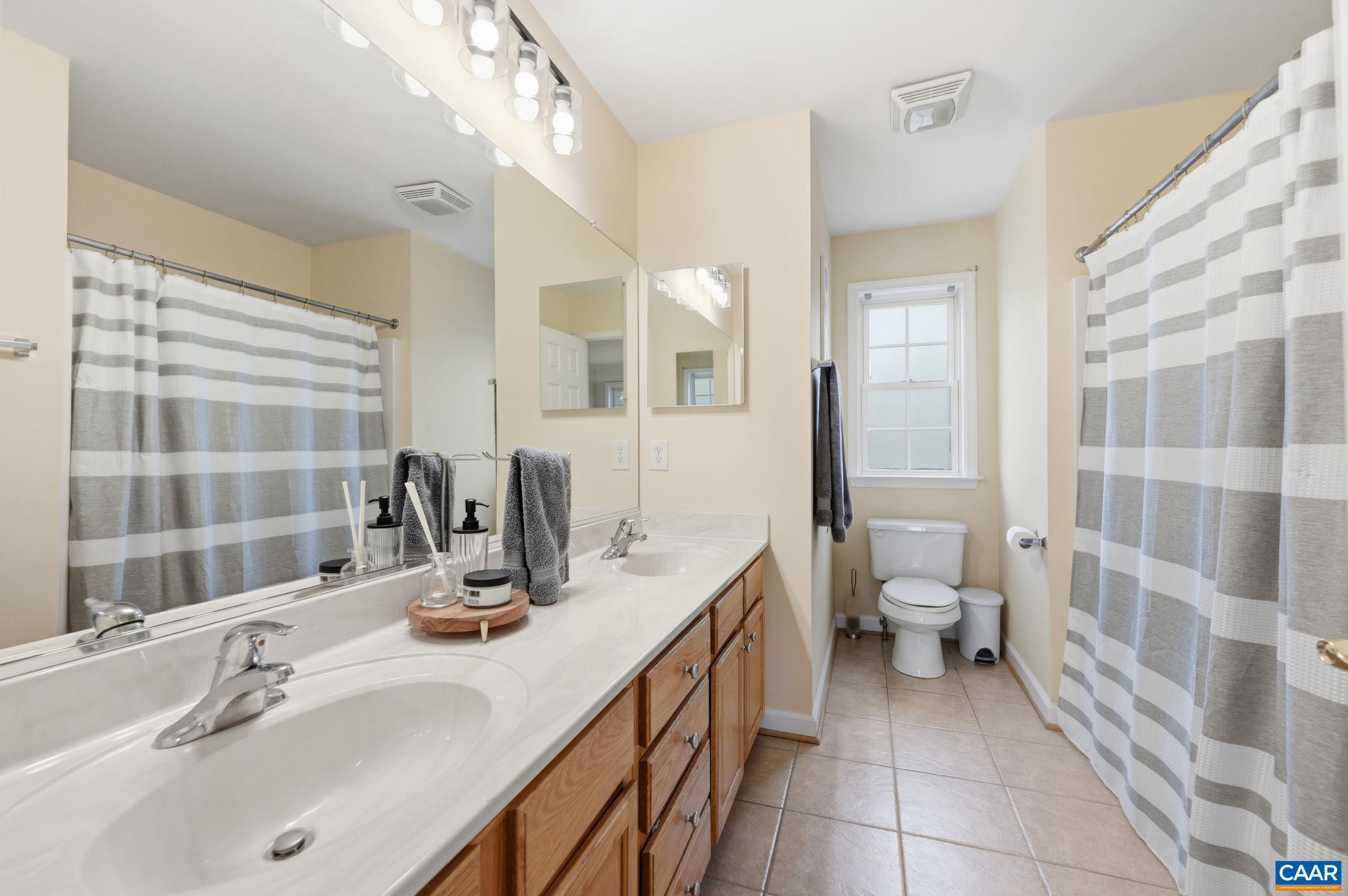 172 GLEBE LN, SCOTTSVILLE, Virginia 24590, 4 Bedrooms Bedrooms, ,2 BathroomsBathrooms,Residential,172 GLEBE LN,676875 MLS # 676875