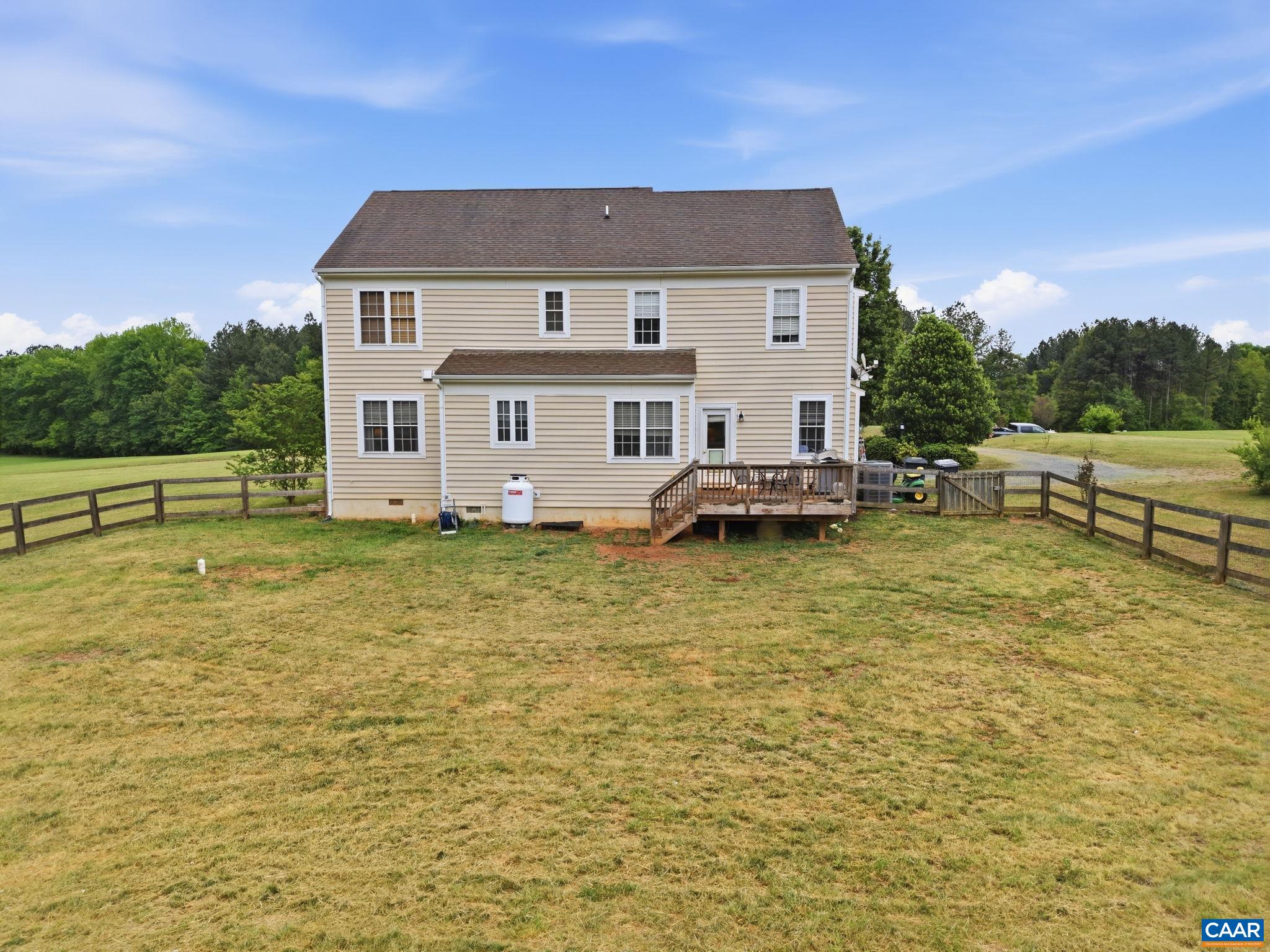 172 GLEBE LN, SCOTTSVILLE, Virginia 24590, 4 Bedrooms Bedrooms, ,2 BathroomsBathrooms,Residential,172 GLEBE LN,676875 MLS # 676875